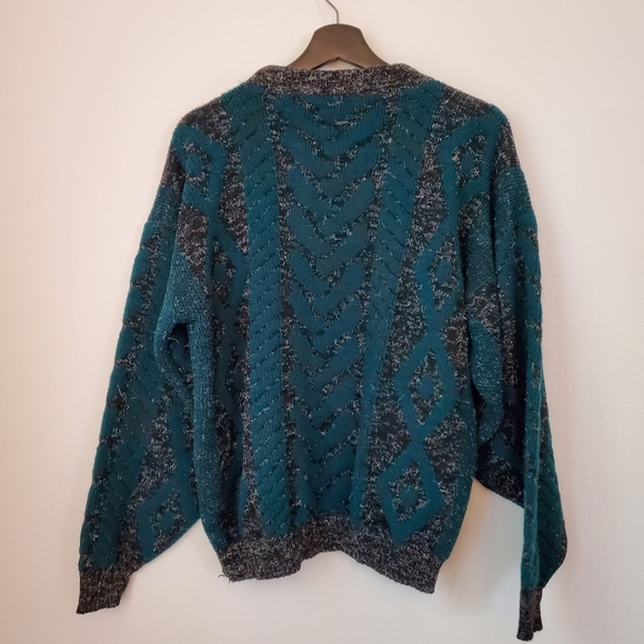 VTG SWEATER - Picture 4 of 5